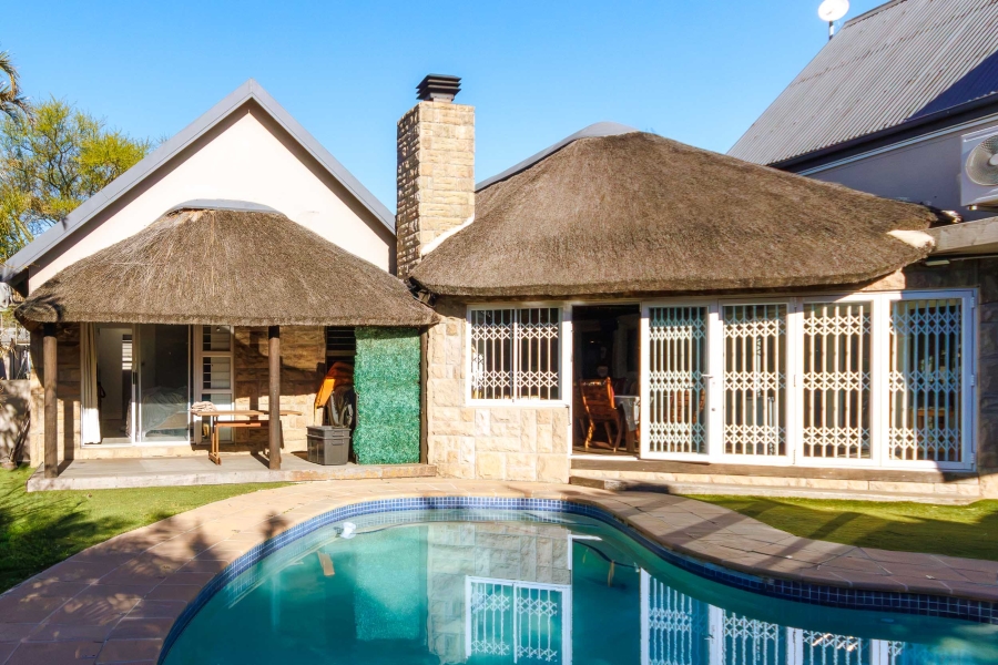 4 Bedroom Property for Sale in Goedehoop Western Cape